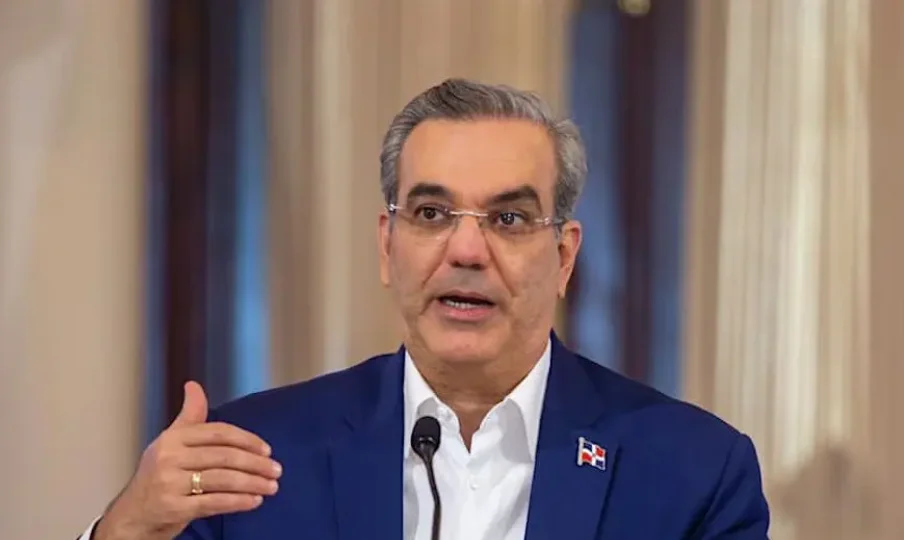 Luis Abinader se posiciona como el cuarto presidente mejor calificado de América Latina, según pesquisa regional – RC Noticias