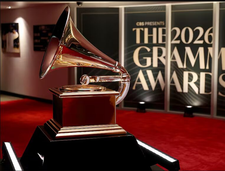 Mejor canción latina, una de cinco nuevas categorías
