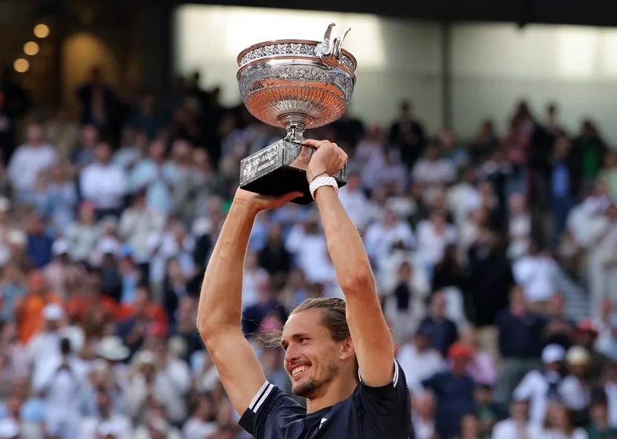 Zverev conquista Roland Garros y levanta su primer título de Grand Slam | De Zaguero Minuto