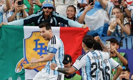 Messi iguala récord goleador de los Mundiales con histórico triplete en triunfo argentino | De Posterior Minuto