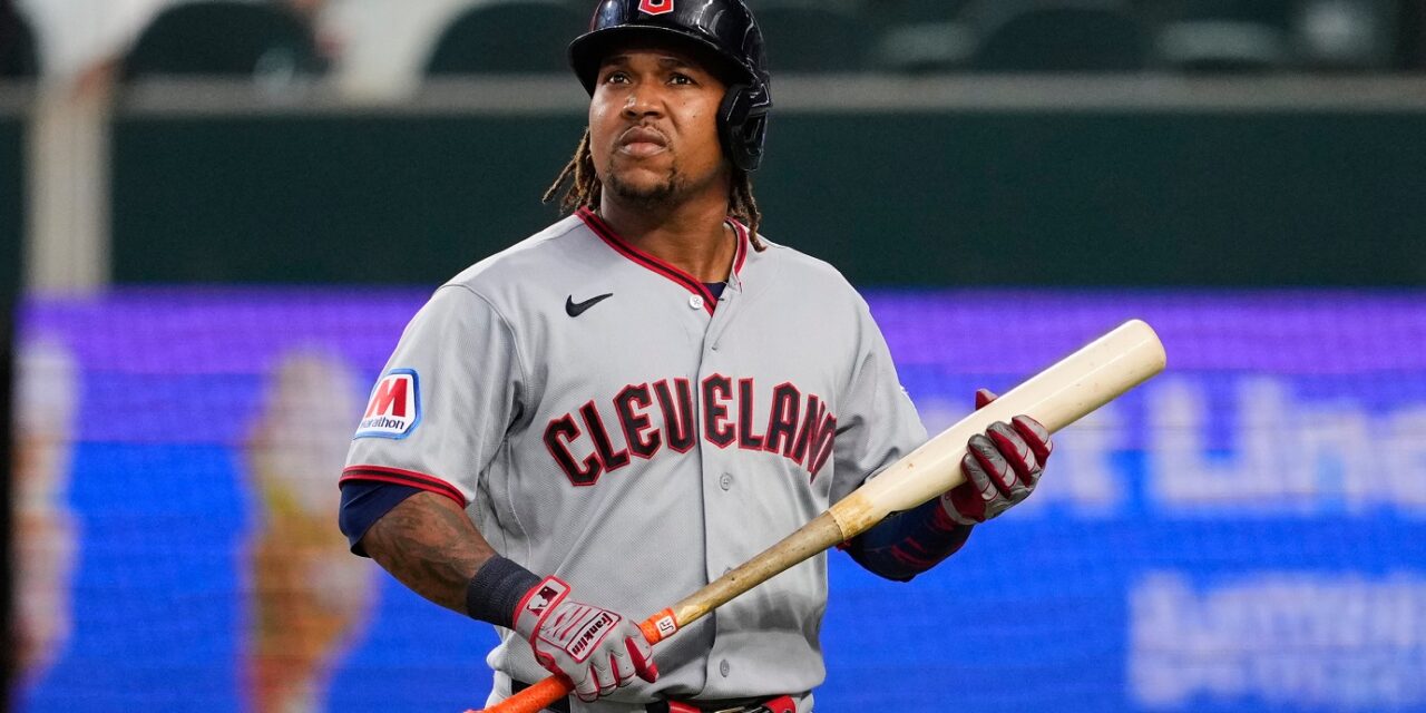 ¡Golpe demoledor para Cleveland! José Ramírez se operado y se perderá entre seis y ocho semanas