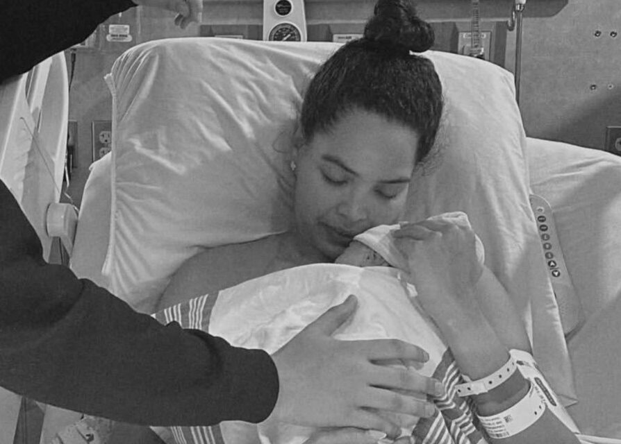 Kimberly Jiménez anuncia el origen de su primer hijo
