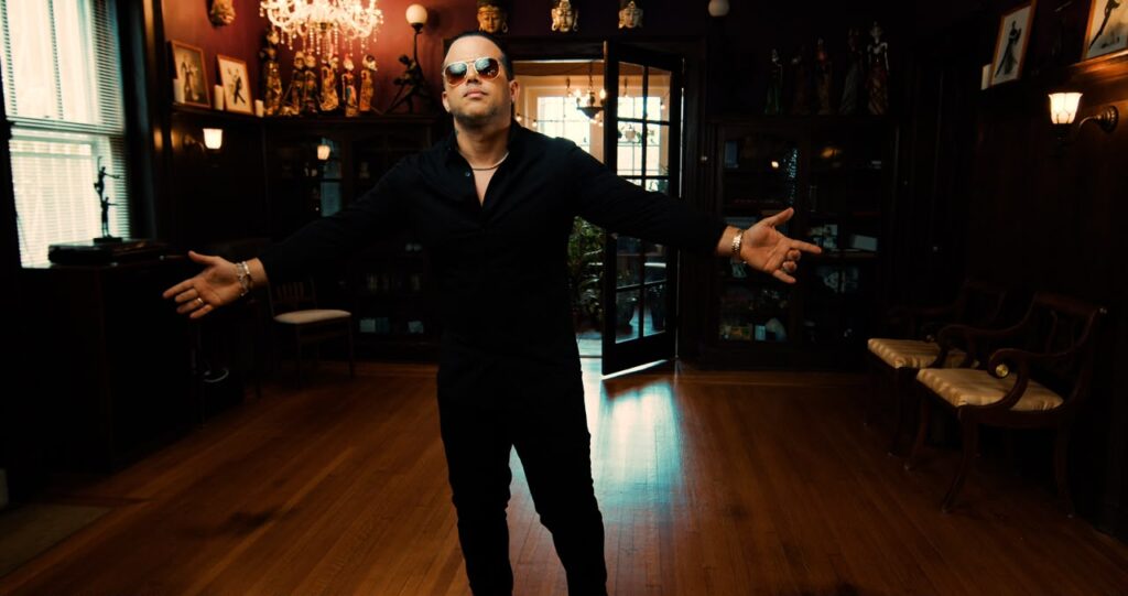 The Blachy estrena “I Miss You”, propuesta que fusiona romanticismo y merengue típico | 2 | El Blachy estrena “Te extraño”, propuesta que fusiona romanticismo y merengue típico - Noticias de hoy en República Dominicana | último minuto