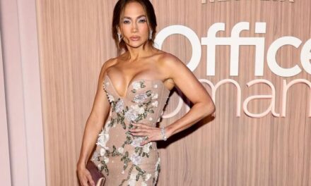 JLo sorprende con su impresionante figura a sus 56 primaveras