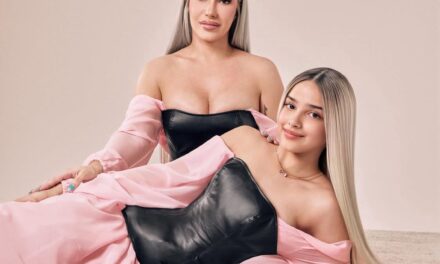 Alexandra MVP muestra con orgullo que Charlotte