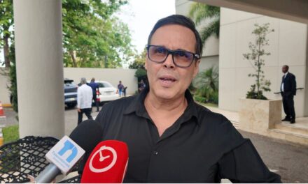 Frank Ceara resalta la pasión del coreógrafo Iván Tejada