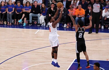 Knicks protagonizan remontada histórica en presencia de los Spurs y quedan a un paso del campeonato de la NBA | De Zaguero Minuto