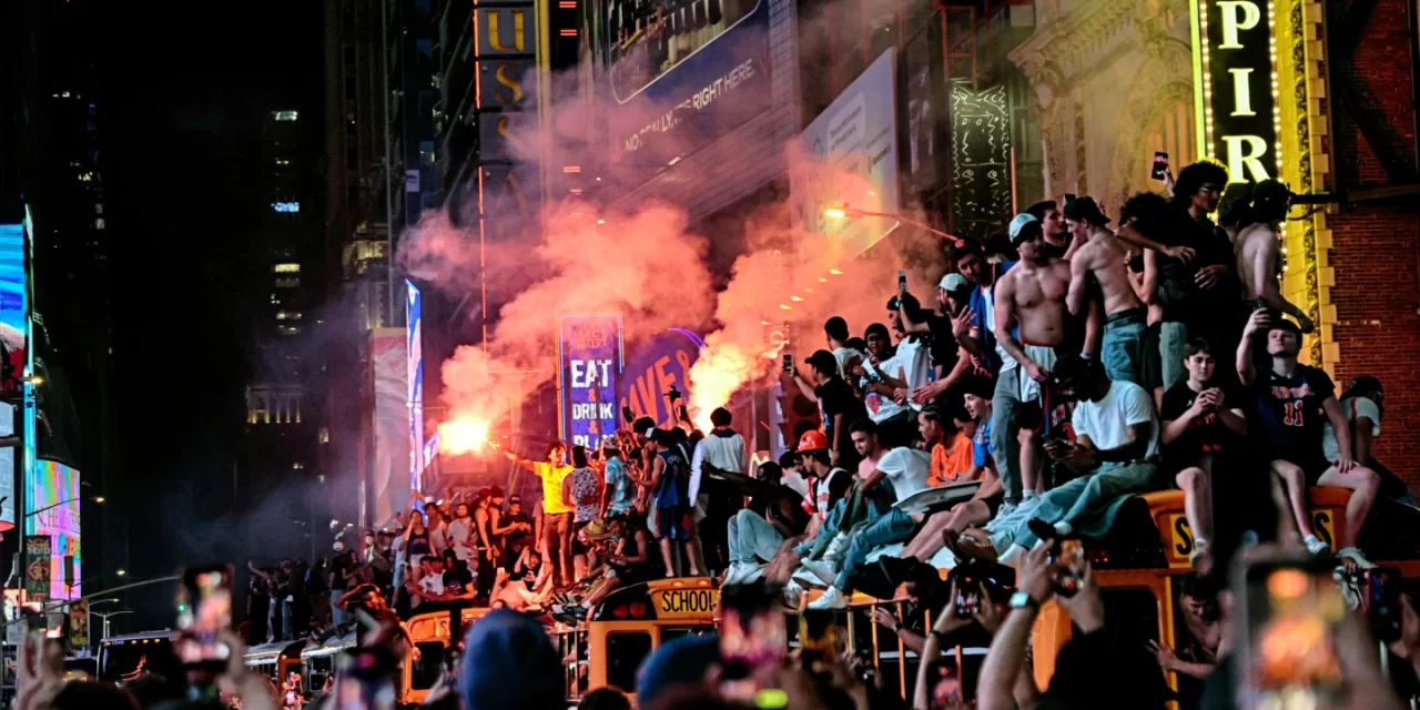 El caos empaña campeonato de los Knicks