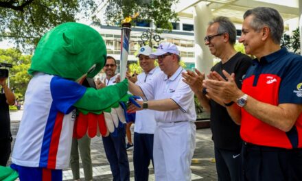 Antorcha Juegos 2026 llega a la sede de Creso