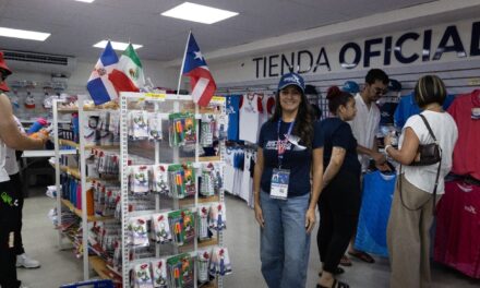Turistas impulsan el flujo crematístico en tienda Juegos Centroamericanos y del Caribe