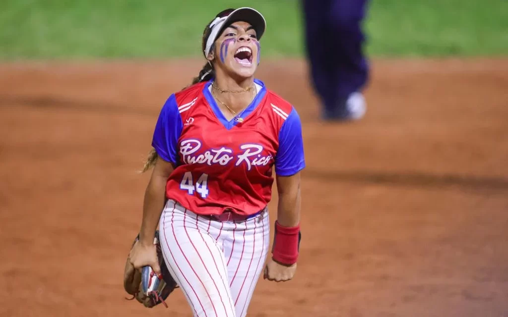 Puerto Rico aplasta 15-0 a Guatemala en sóftbol mujeril