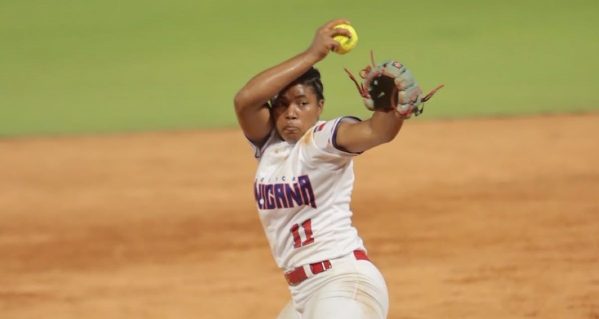 RD debuta con autoridad y noquea a Venezuela en el softbol femíneo