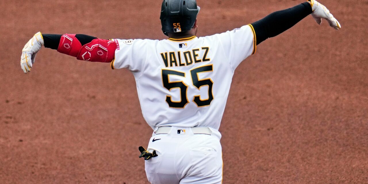 Esmerlyn Valdez entra de harto en lucha por el Novato del Año de la Liga Nacional