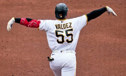 Esmerlyn Valdez entra de harto en lucha por el Novato del Año de la Liga Nacional
