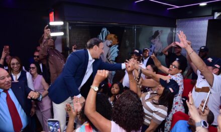 Abel Martínez strengthens ties with the Dominican diaspora and swears in political team in New York – RC Noticias
