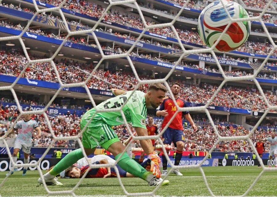 Unai Simón rompe récord mundial de imbatibilidad pese a tomar gol en presencia de Bélgica | De Final Minuto