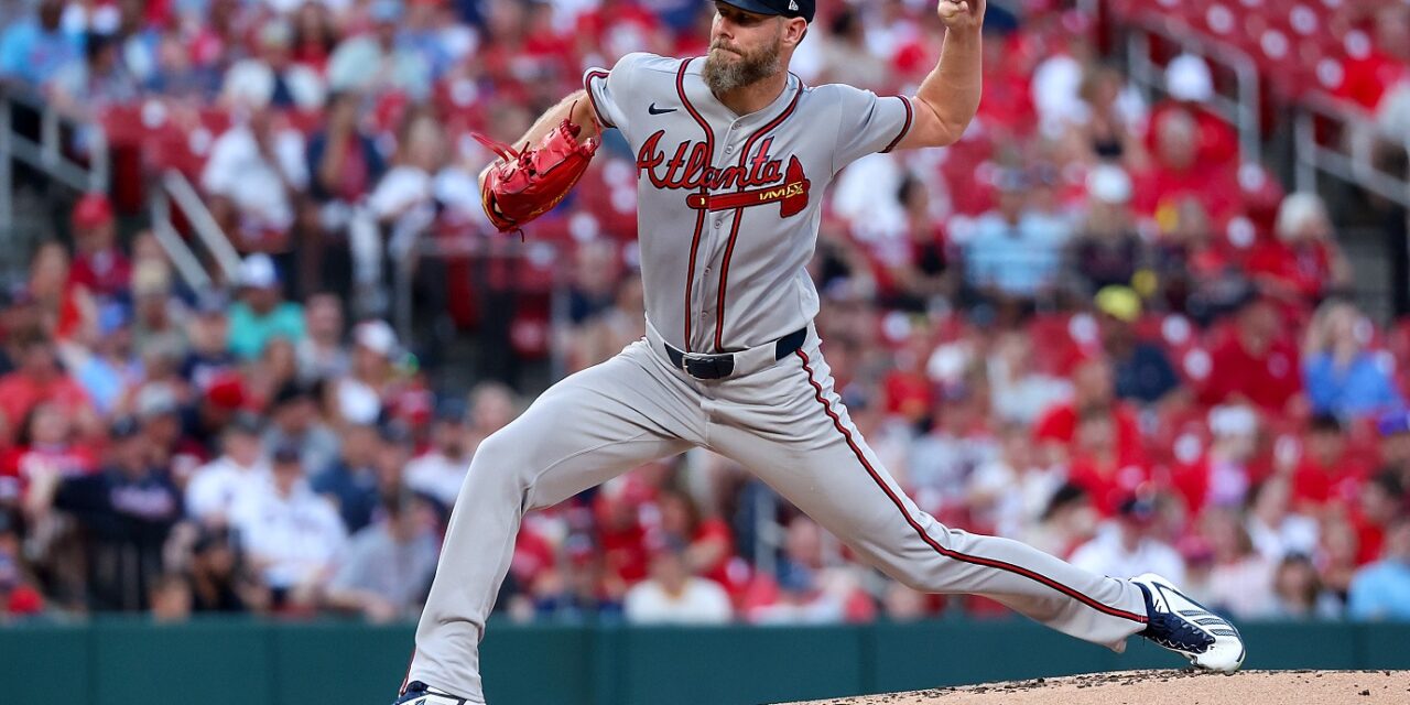 Chris Sale se iguala a Pedro Martínez en ponches y efectividad