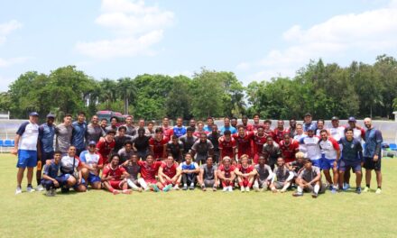 Selecciones fútbol RD, casi listas title%
