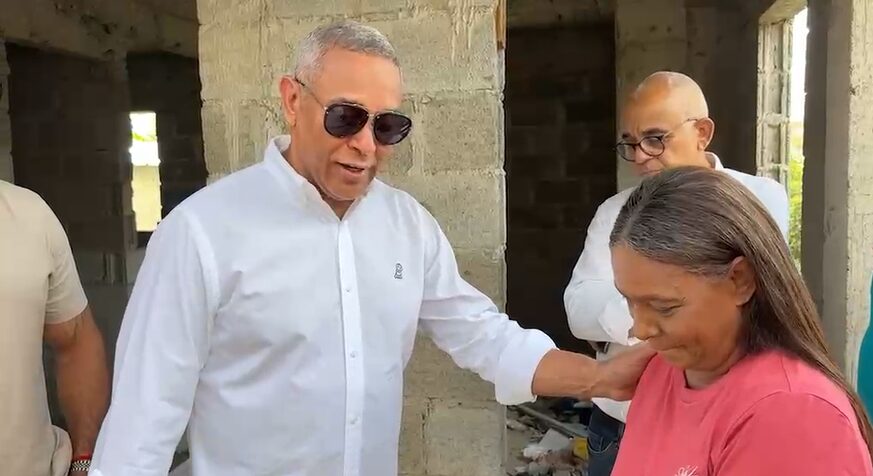 Franklin Romero asume construcción de vivienda para principio de medallista de oro en Juegos Centroamericanos | De Posterior Minuto
