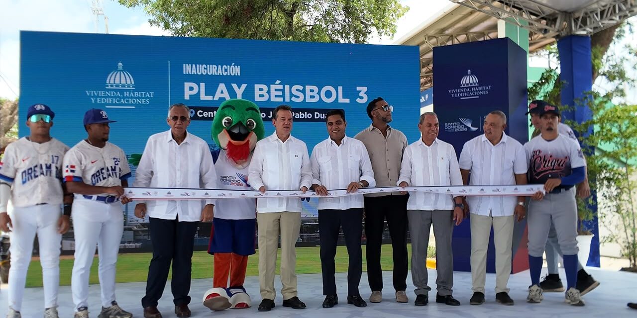 Gobierno inaugura play de de béisbol del Centro Olímpico