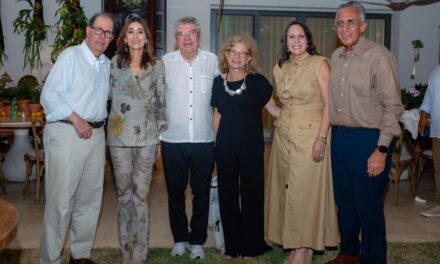 Felipe Vicini y CRESO ofrecen admisión en honor a miembros del COI