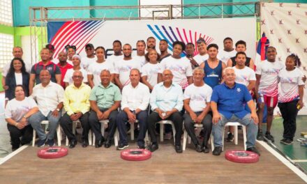 Dan a conocer los 13 pesistas que estarán en los Centroamericanos