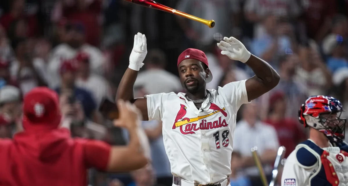 Jordan Walker le arruina la fiesta a Kyle Schwarber de Filadelfia y remonta para cobrar el Home Run Derby