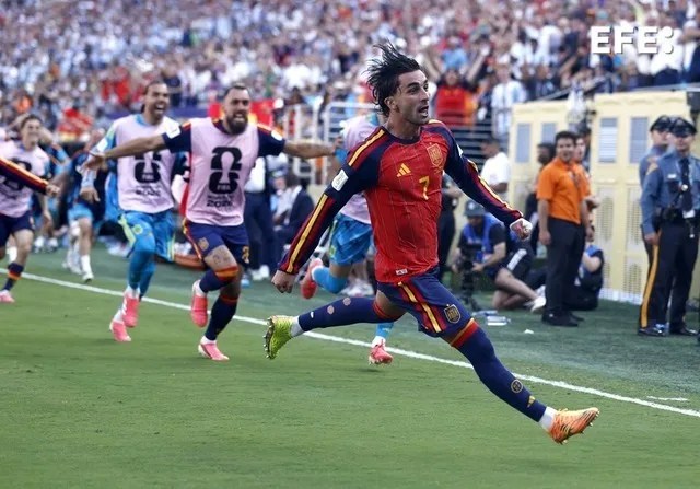 Sismómetros en España detectan las vibraciones del gol de Ferran Torres en la final del Mundial | De Zaguero Minuto