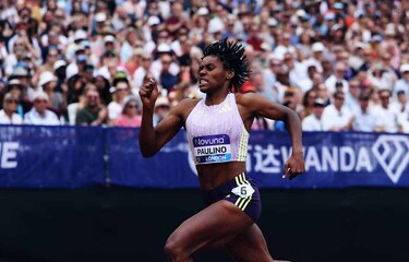 Marileidy Paulino mantiene su invicto al conquistar la Liga Diamante de Londres | De Postrero Minuto