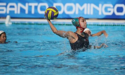 México triunfa y se clasifica en primer motivo en polo fluido