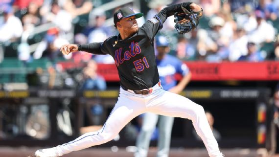 Freddy Peralta dice decepcionó a Mets y cree que pronto lo traspasarán