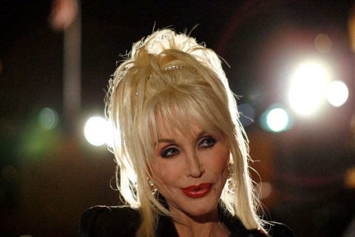 Dolly Parton murió tras una «batalla contra el cáncer», confirmó su equipo