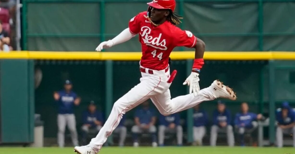 Elly De la Cruz acumula gran temporada con los Reds