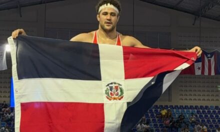 Lucha y tenis brillan en la VII recorrido Juegos Centroamericanos y del Caribe