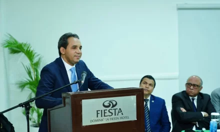 Fuerza del Pueblo advierte que el Gobierno ha generado una crisis de confianza e incertidumbre jurídica en el país – RC Noticias