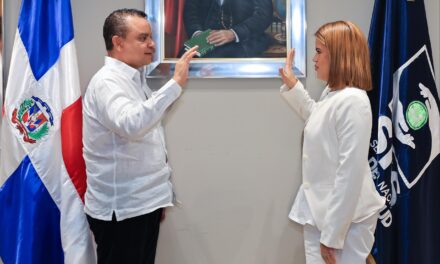 Juramentan nueva directora en Hospital Provincial Toribio Bencosme – RC Noticias