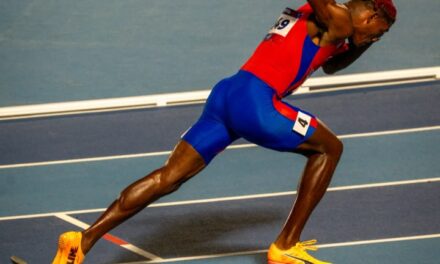 Ismael de los Santos termina sexto en el decatlón masculino | De Extremo Minuto