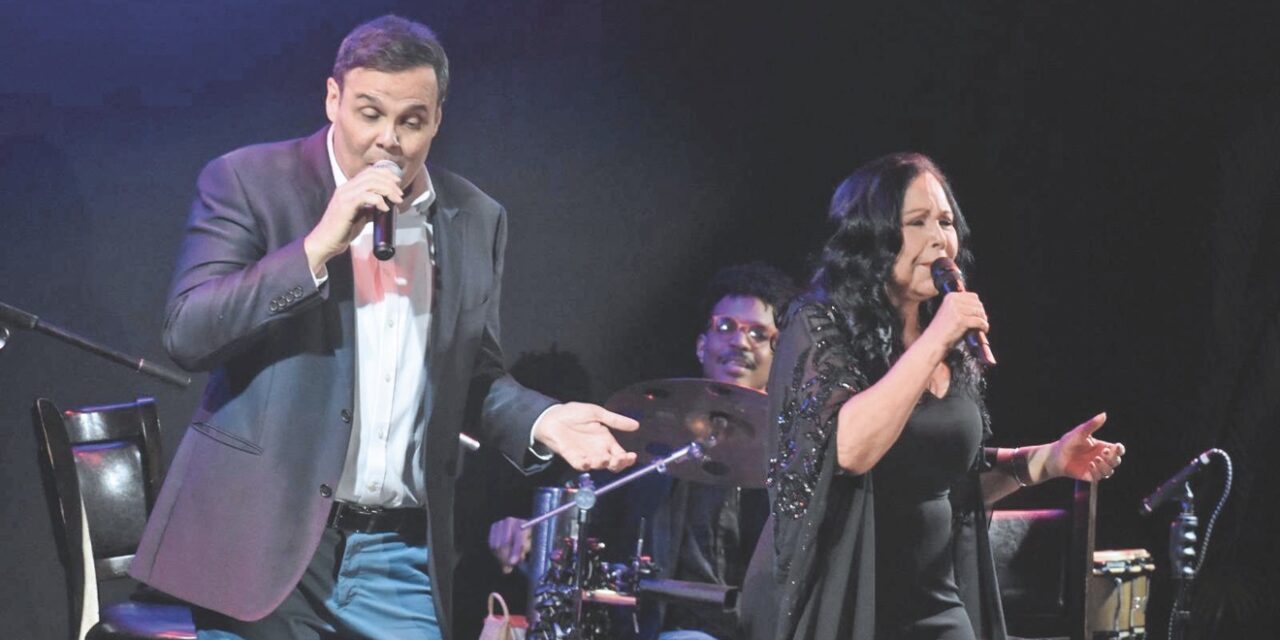 Frank Ceara y Adalgisa Pantaleón van a Santiago con “Ïntimo” | De Posterior Minuto
