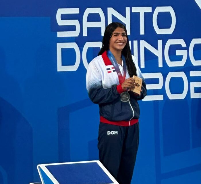 Jianna Amores conquista plata en los 50 metros polilla
