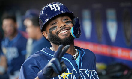Junior Caminero encabeza una histórica carrera por el liderato de jonrones de MLB | De Postrero Minuto