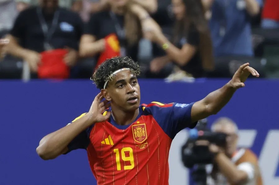 Lamine Yamal, el atleta más imberbe de las grandes muérdago en exceder los 50 goles