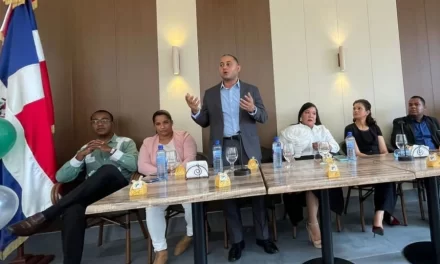 Miguel Lora Coradín alerta que el Plan de Salud Mental fallará sin un rol protagónico de los psicólogos – RC Noticias