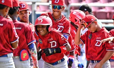 República Dominicana enfrenta a México Rojo en las semifinales de la Serie del Caribe Kids 2026 | De Final Minuto