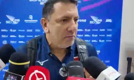 Coach de las Reinas tras pase a la final: “Equipo que gana no se mueve” | De Postrero Minuto