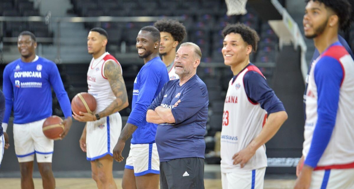 Ché García asume entrenamientos selección basket para la Cuarta Ventana Clasificatoria
