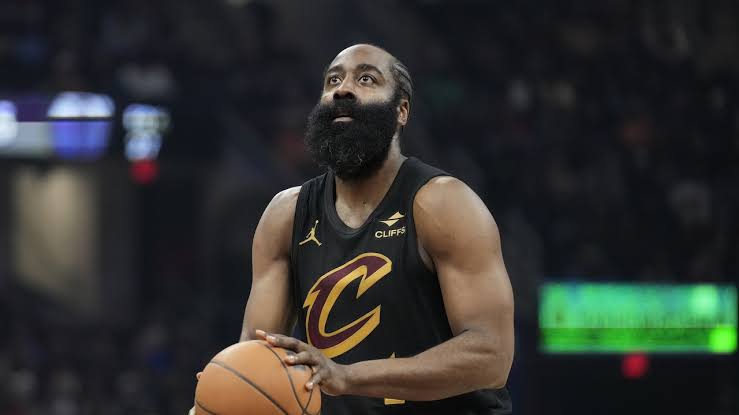 James Harden regresa a Cleveland con una extensión de tres primaveras y 97 millones de dólares | De Final Minuto