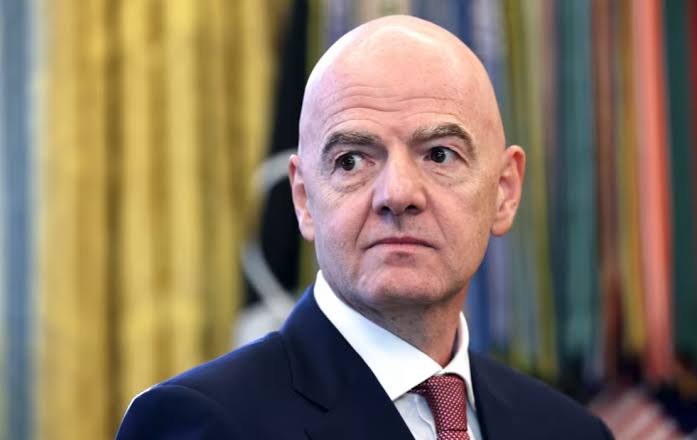 Gianni Infantino llega a República Dominicana y Abinader