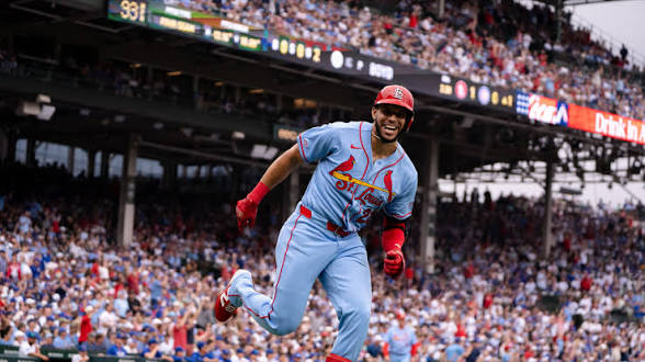 Los spikes prestados que Joshua Báez usó en su histórico apertura van rumbo a Cooperstown | De Extremo Minuto