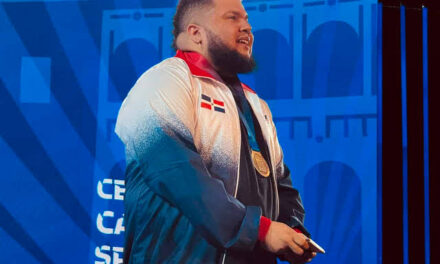 Abinader felicita a MenaRD tras conquistar oro en Street Fighter 6 en Santo Domingo 2026