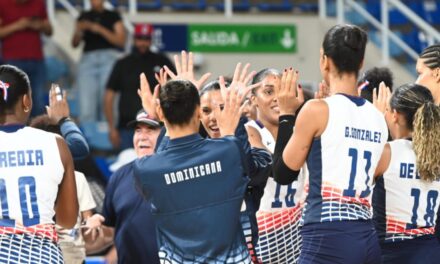 Las Reinas del Caribe debutan triunfantes en el Norceca de Voleibol